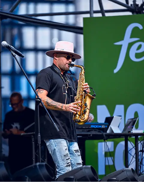 Concerto Jimmy sax 6punto14 color future parade