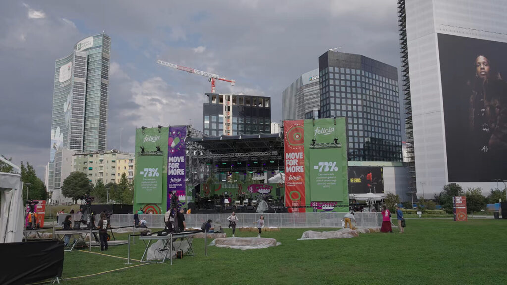 Felicia – Move for More Colorfuture parade